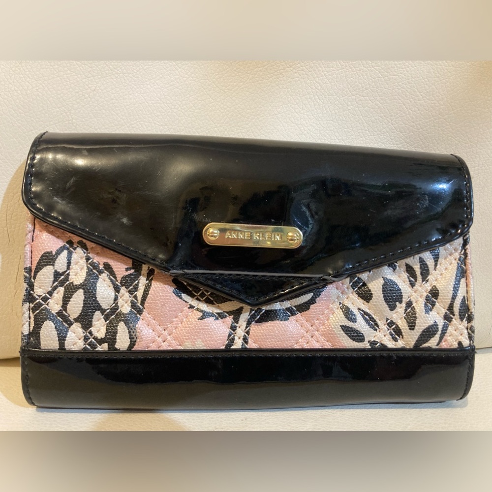 Vintage designer clutch wallet by Anne Klein in black and pink
